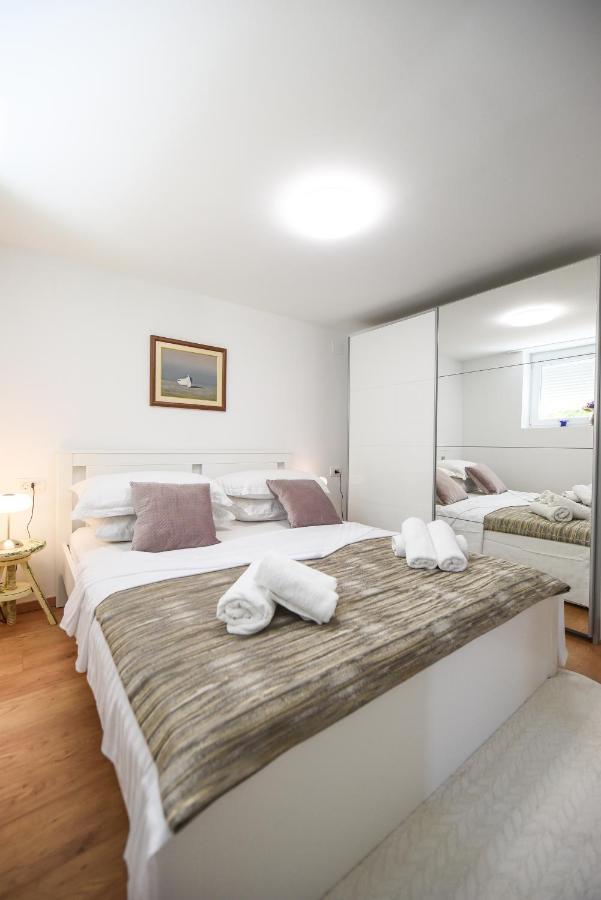Апартаменты Apartman Maja Задар Экстерьер фото